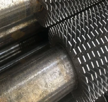 ASTM A106 Lớp B HFW Ống vây có răng cưa xoắn ốc